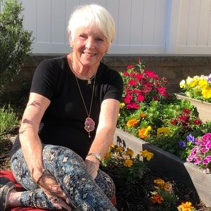 Meet your Posher, Gail